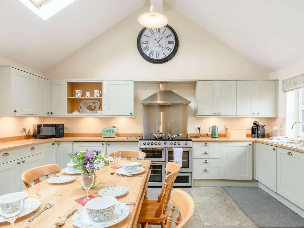 1 Bed In Thirsk 40354 Villa Carthorpe Holiday home
