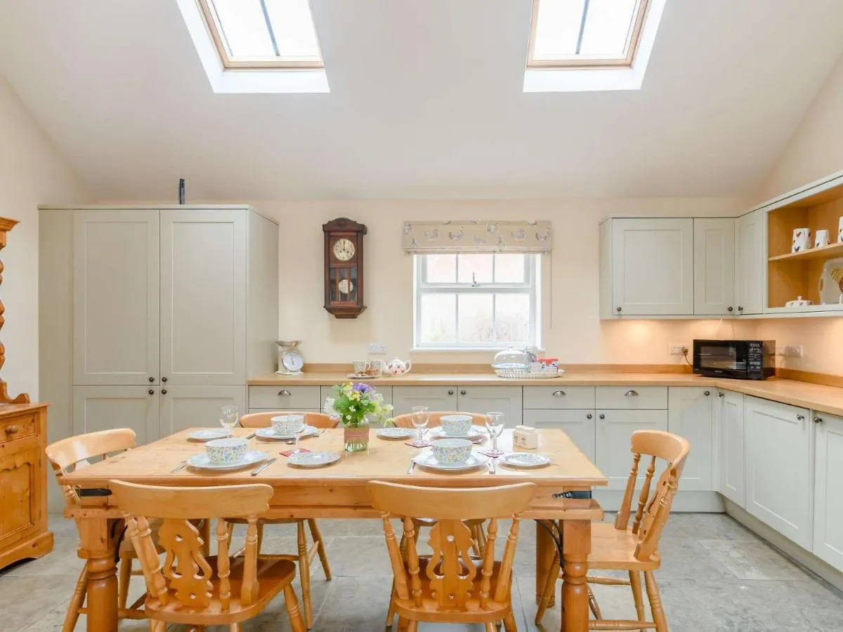 Holiday home 1 Bed In Thirsk 40354 Villa Carthorpe